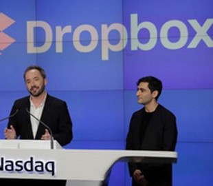 Dropbox стала публичной компанией