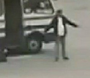 Траволта в недоумении: новые яркие фотожабы на задержание луцкого террориста