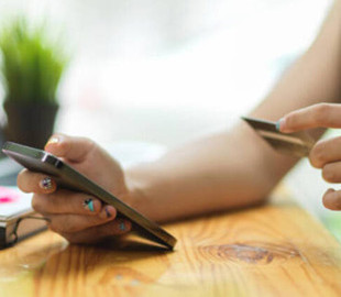 Дві жительки Полонщини втратили 190 тисяч через шахраїв