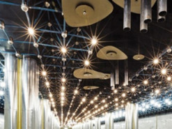 Курйоз: Google перейменував станцію метро «Славутич» на «Львівське Різдвяне»