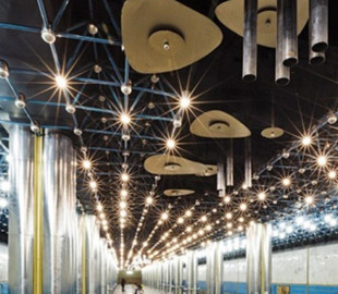 Курйоз: Google перейменував станцію метро «Славутич» на «Львівське Різдвяне»