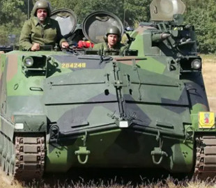 Швеція передає Україні всі свої Pbv 302: що це за БТР