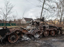 Украинские военные показали эффектные кадры уничтожения российских танков