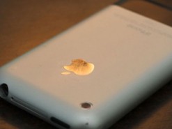 Найден прототип первого iPhone в чёрном цвете