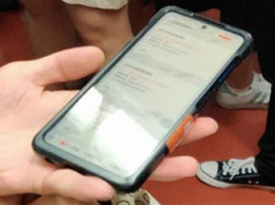 Неизвестный смартфон Xiaomi замечен в китайском метро