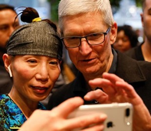 Тим Кук помогал Apple ещё до того, как его взяли на работу