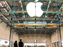 Москва продолжает требовать от Apple штраф в размере $12 млн