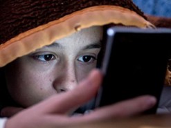 Чи заважають соцмережі складати іспити?