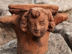 “Посміхнувся янгол”: на Тернопільщині археологи розкопали древні артефакти