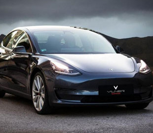 Электрокары Tesla становятся всё более интересными для покупателей, чем бензиновые модели