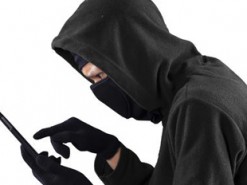 Ломбарди у минулому: аферисти обдирають до нитки пограбованих українців