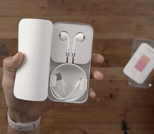 Аналитик уверен, что iPhone 12 подорожает даже с урезанной комплектацией