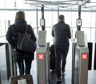 ИИ позволит проходить досмотр в аэропорту Лондона, не предъявляя документы