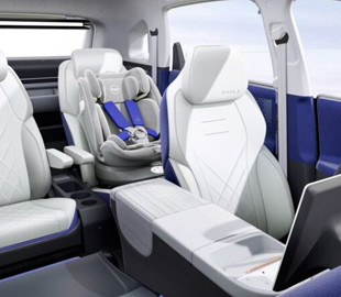 У Китаї розробили незвичайний автомобіль для молодих мам