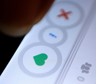 Пользователь сайта знакомств случайно наткнулся на анкету жены