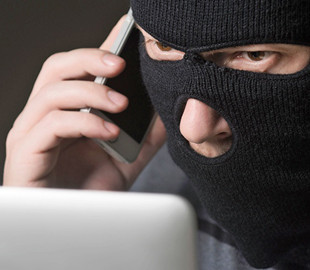 В Україні судитимуть чоловіка, який систематично обкрадав свого знайомого через інтернет-банкінг