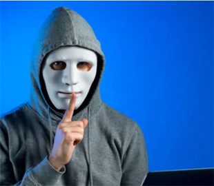 Українців дурять на оголошеннях оренди житла "за 4500 грн в Києві": як працює схема