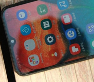 Смартфон Samsung Galaxy A40s начал получать Android 10