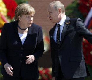 Меркель не исключает санкции против России за кибератаки