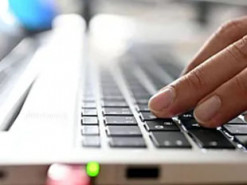 Windows 11 викрили в копіюванні номерів банківських карток