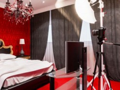 В Николаеве женщина, создавшая онлайн-бордель, отделалась штрафом 1700 грн