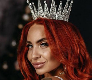 Окупанти перевірять «Місіс Крим», яка заспівала «Червону калину»