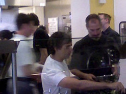 Опубликованы ранее неизвестные фото Стива Джобса из 2007 года