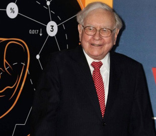 Воррен Баффетт пожертвує акцій на понад $1,3 мільярда сімейним фондам