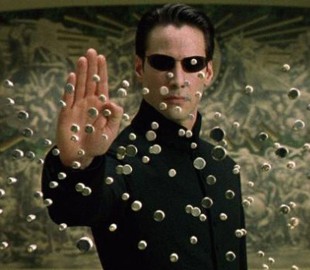 Президент Латвии оправдал хакера Нео