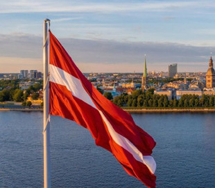 У Латвії закликали заборонити мовлення російськомовних радіостанцій