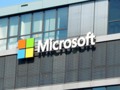Бывший сотрудник обвинил Microsoft в участии в коррупционных схемах на Ближнем Востоке и в Африке