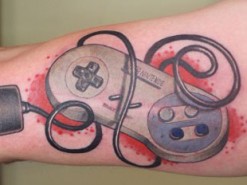 Энтузиаст разработал татуировку-контроллер