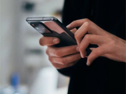 Шахраї від імені операторів зв’язку надсилають повідомлення про нібито можливість отримання коштів на мобільний, — МВС