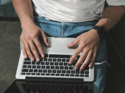 В Интернете появились новые опасные игры для подростков