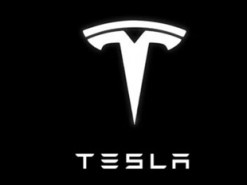 Tesla переманивает руководителей из Amazon, Apple и Snap