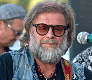 Борис Гребенщиков осудил войну в Украине: это позор