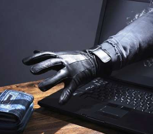 Інтернет-шахраї ошукали жінку на 114 тисяч гривень