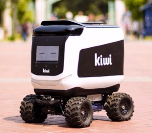 Робот-курьер Kiwi неожиданно загорелся