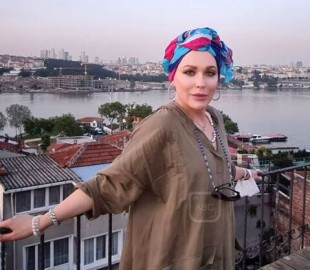 Травести-діва Монро зізналася, що підлягає призову. За документами вона - чоловік