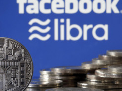 Франция выступила против развития криптовалюты Facebook Libra в Европе