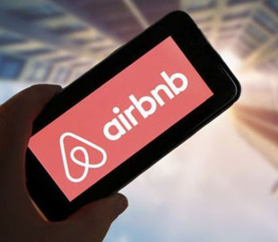 Американский сервис бронирования жилья Airbnb намерен провести IPO