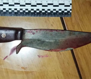 До 15 років за "суперечки про путіна": у Сумах чоловік зарізав сусіда по сходовому майданчику