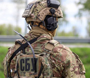 СБУ затримала шахрая, який допоміг 20 призовникам втекти за кордон