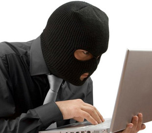 Интернет-мошенник обманул женщину на 21 тысячу гривен