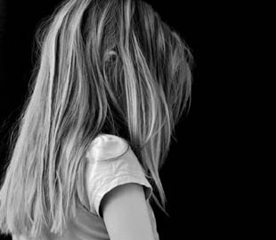 У Польщі 14-річний місцевий підліток молотком побив 7-річну дівчинку з України