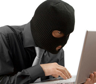 Интернет-мошенник обманул женщину на 20 тысяч гривен