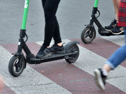 Суд признал электросамокат транспортным средством и дал срок за сбитого пешехода