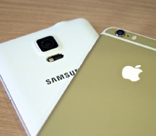 Samsung шутит над пользователями Apple