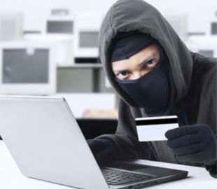 Чоловіка шахраї ошукали на майже 80 тисяч гривень