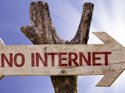 Пользователи в США остались без интернета